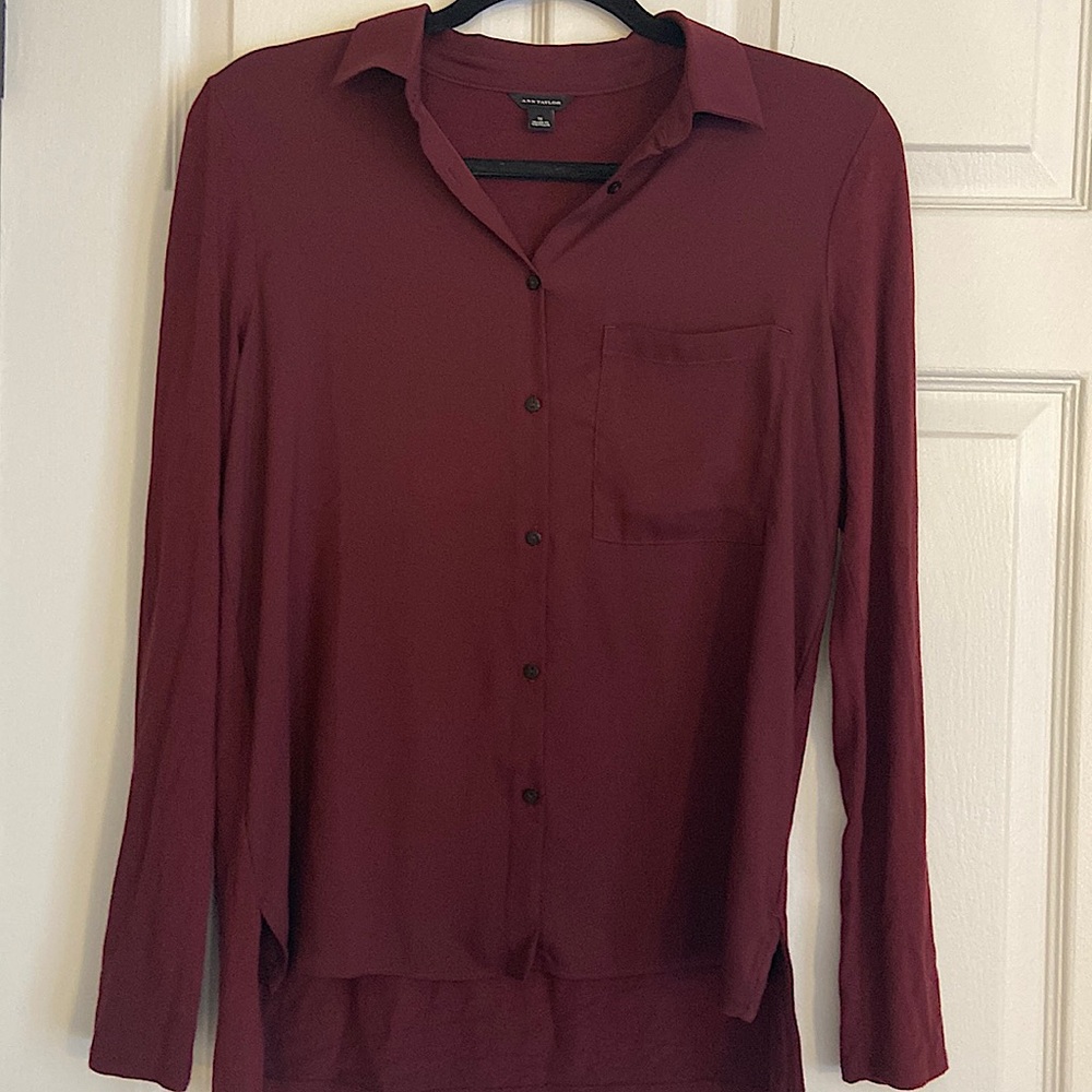 Ann Taylor women’s long sleeve blouse
